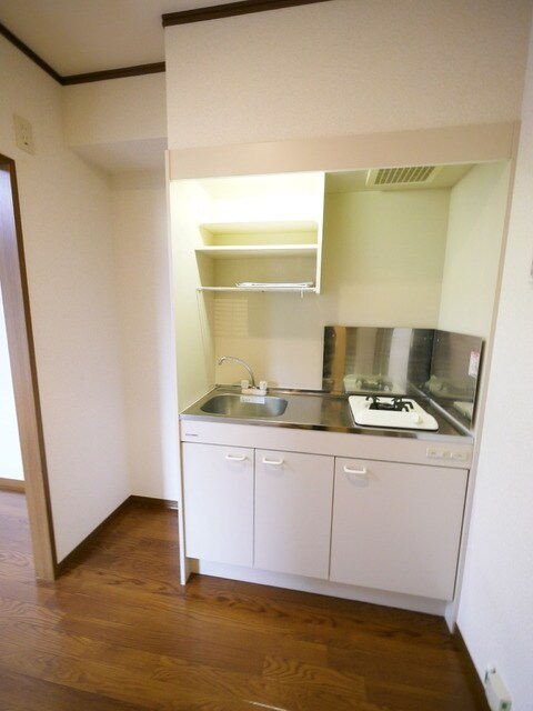 ヴィレッジ トミタDの物件内観写真