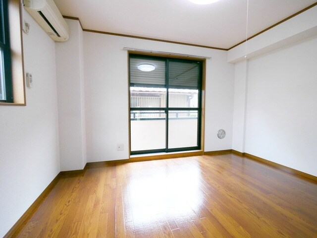 ヴィレッジ トミタDの物件内観写真