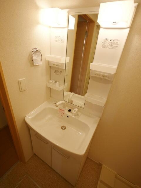 カームリー ローレルの物件内観写真