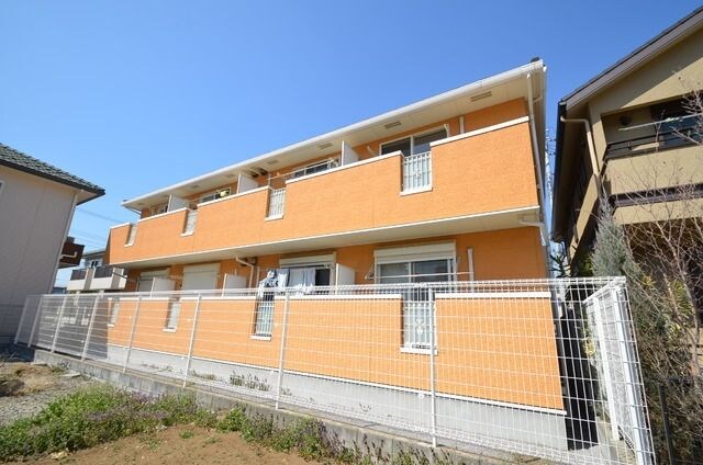 シーズンの物件外観写真