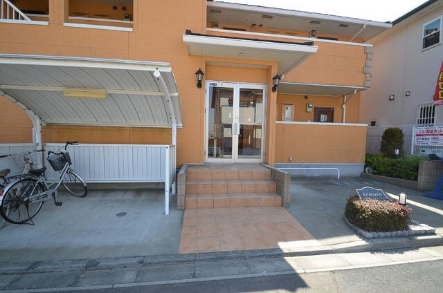 シーズンの物件内観写真