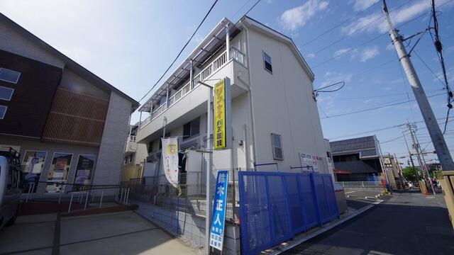 グローリーハイツの物件外観写真