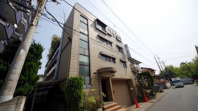 神星ビルの物件外観写真