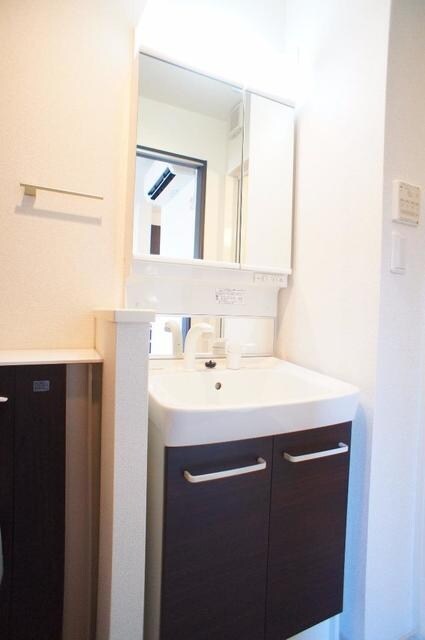 オークランド フィオーレの物件内観写真