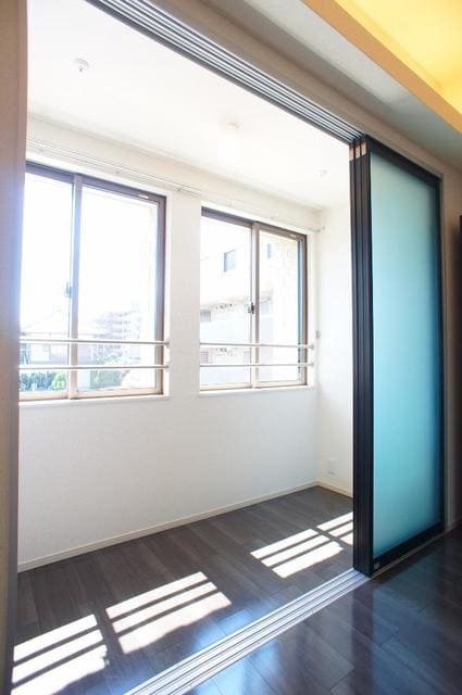 オークランド フィオーレの物件内観写真