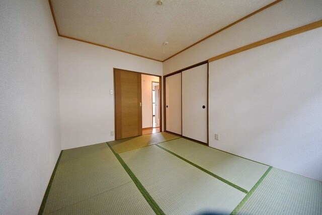 パークアゼリアBの物件内観写真