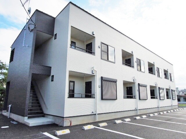 エステシアの物件外観写真