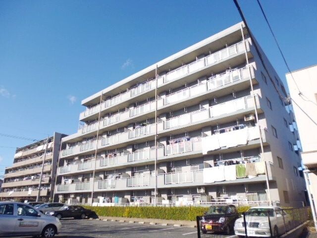 エランドールけやきの物件外観写真