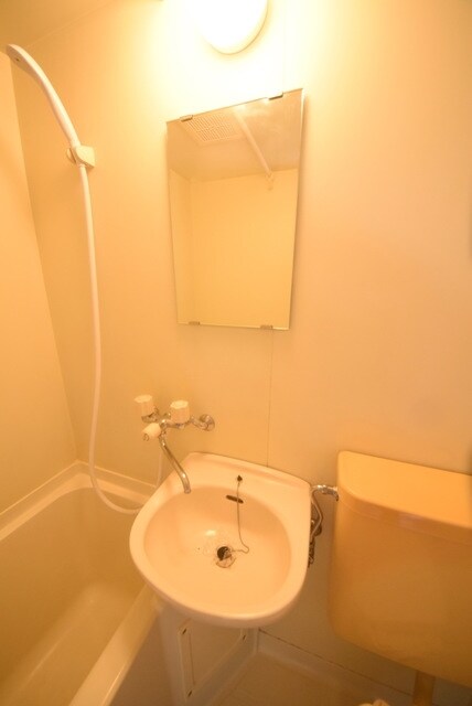 リコリスBの物件内観写真