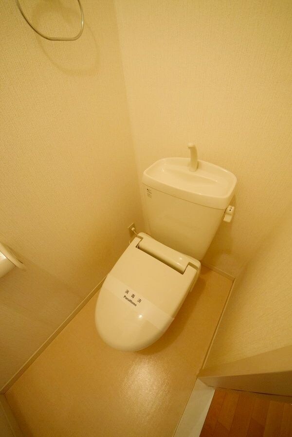 ハピネス松ヶ丘の物件内観写真