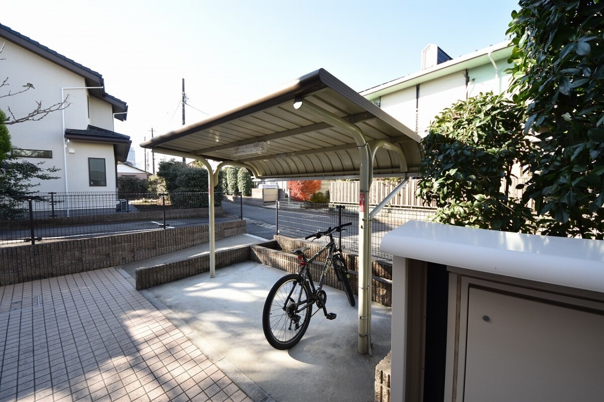 レオパレスメイプルハイム高野台1号館の物件内観写真