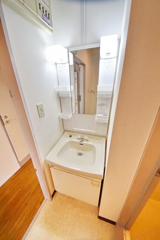 シャトー上清戸の物件内観写真