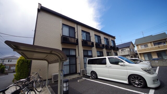 レオパレスTannenbaumの物件外観写真