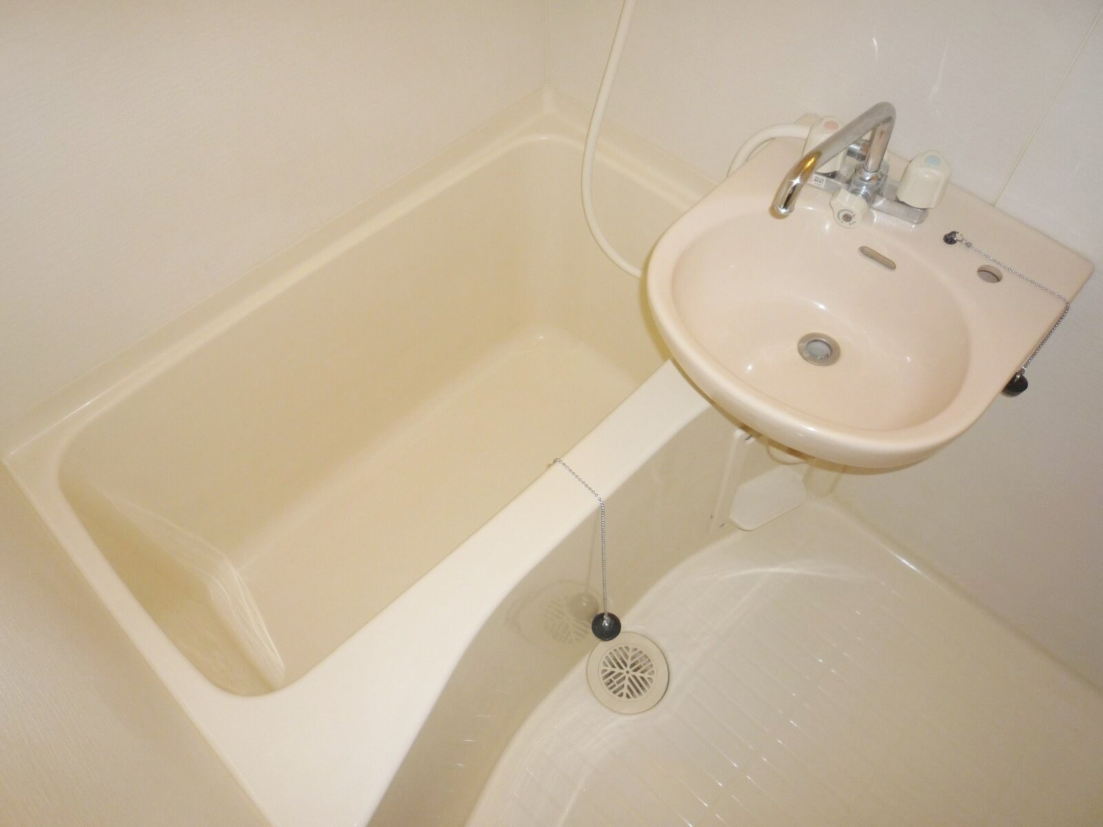 レオパレス中町の物件内観写真