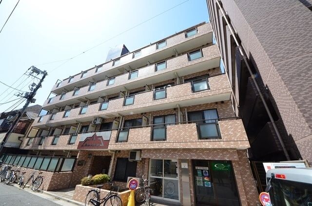 日神パレステージ代田橋の物件外観写真