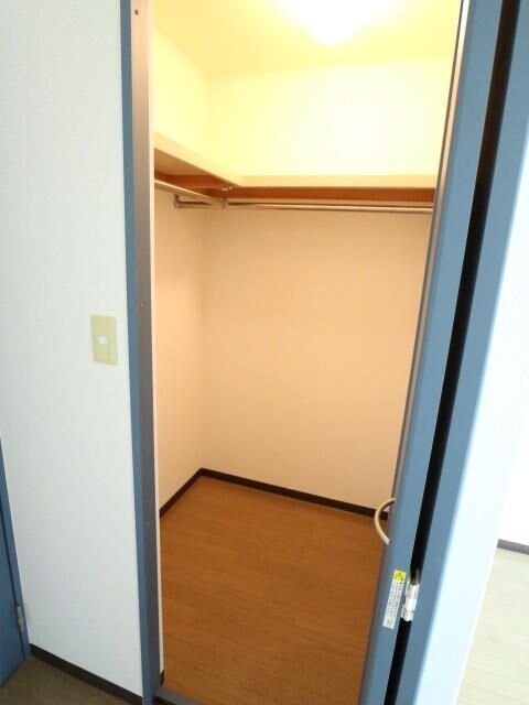 メゾンドELLEIIIの物件内観写真