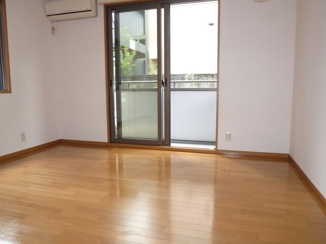 エルアルボリートの物件内観写真