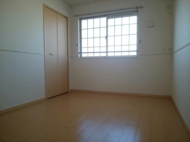 ジュネス・クラールの物件内観写真