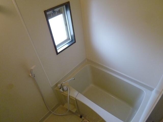 ロイヤルハイツ2の物件内観写真