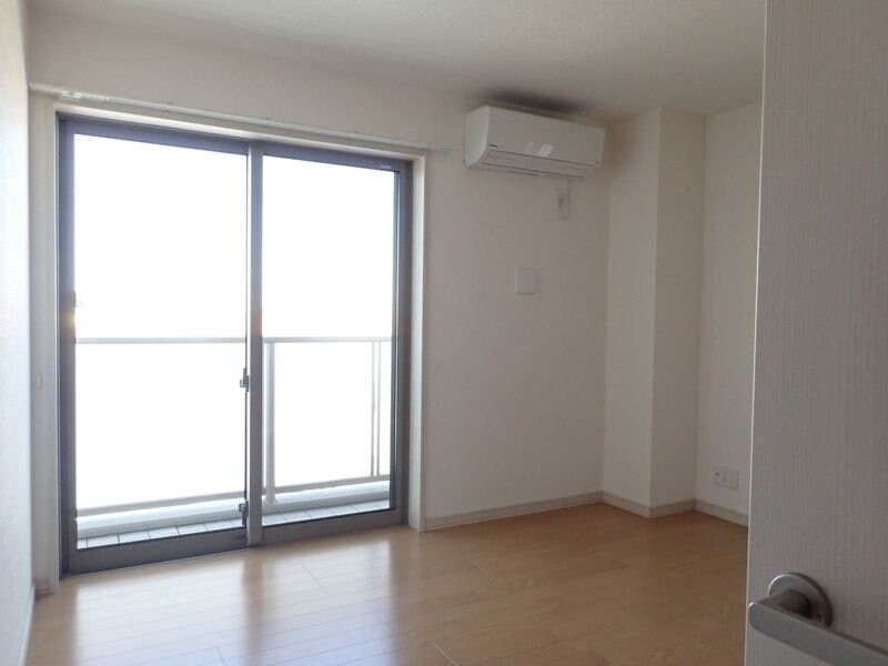 ジャルダン デ グリシーヌの物件内観写真