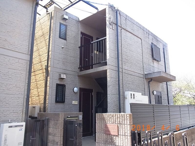 サンパルコートの物件外観写真