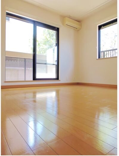 サンパルコートの物件内観写真