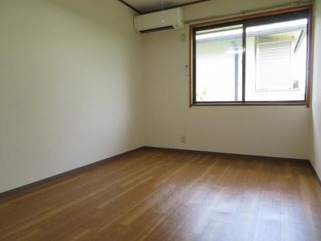 ガーデンコートの物件内観写真