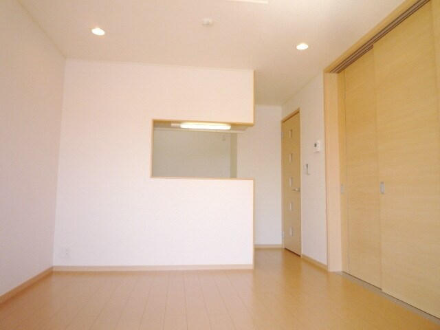 グラス ガーデンの物件内観写真