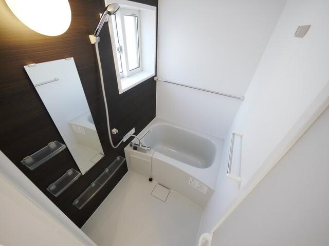 ミズカ ラトゥールの物件内観写真