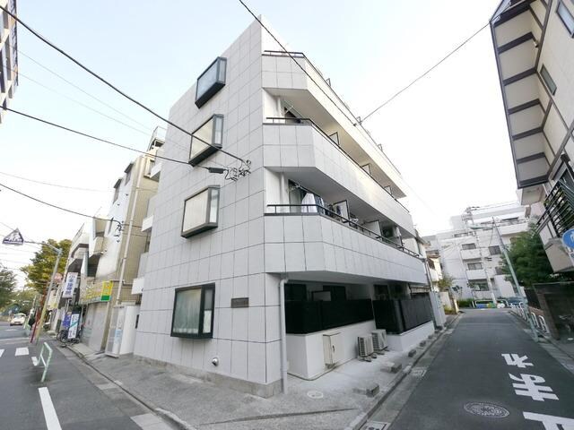 アーバンハウス板谷の物件外観写真