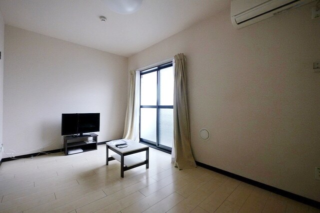 レオネクストラフテル西台の物件内観写真