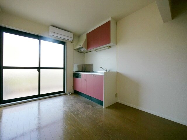 レオパレスNEW砂田の物件内観写真