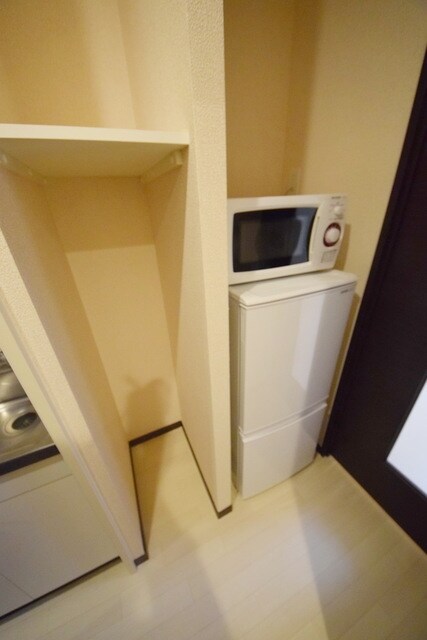 レオネクストホワイトパレスの物件内観写真