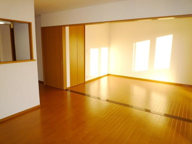 パルメゾンの物件内観写真