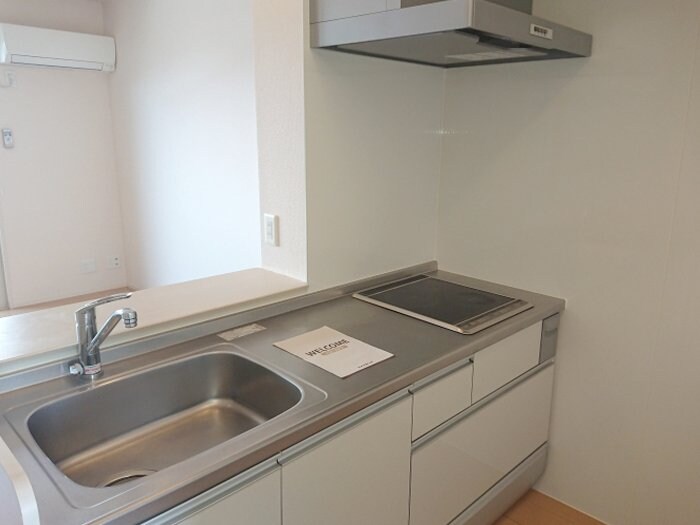 カルチェBの物件内観写真