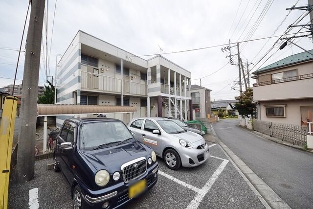 レオパレスラスタの物件外観写真