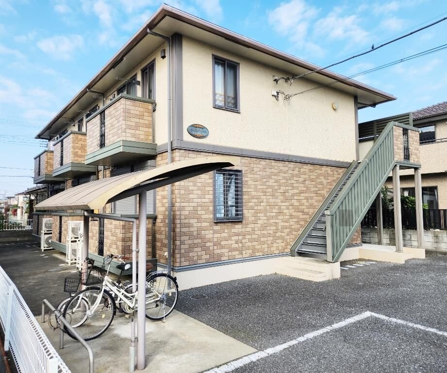 ウィンドワードの物件外観写真