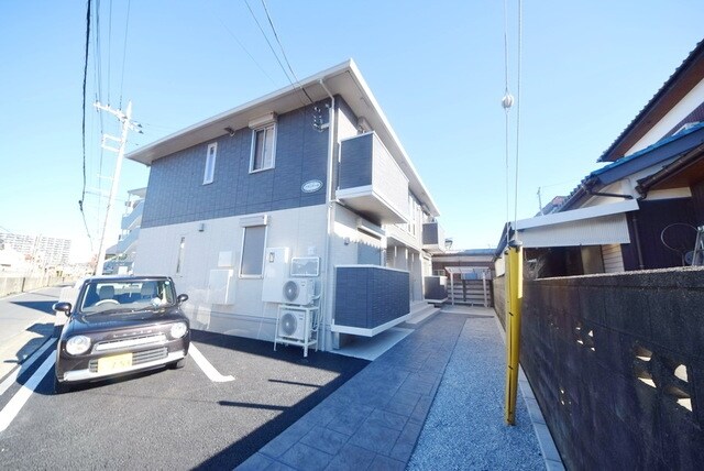 プランドールの物件外観写真