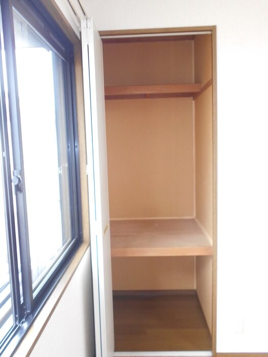 リヴェール高沢Aの物件内観写真