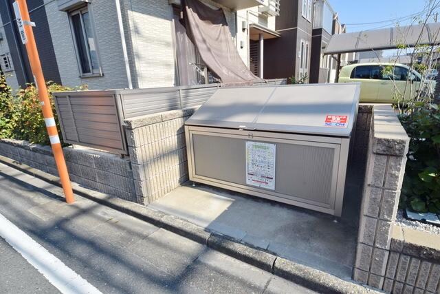 コージーハウス Bの物件内観写真