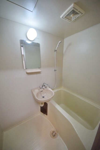 サンライズIIIの物件内観写真