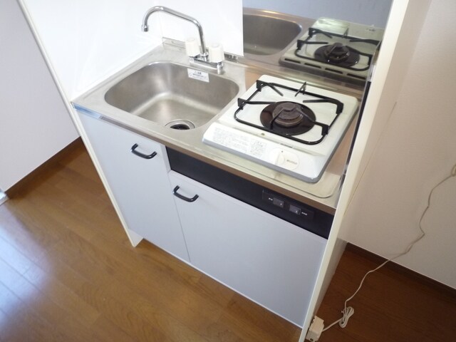 プレジール今成の物件内観写真