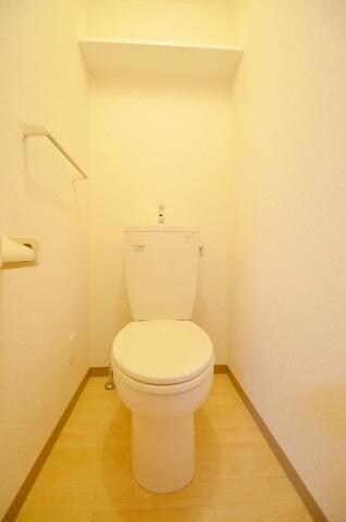 フローレンスFGの物件内観写真