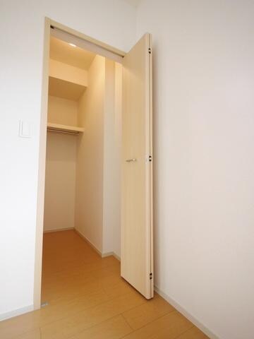 ピオニ- サワグチの物件内観写真