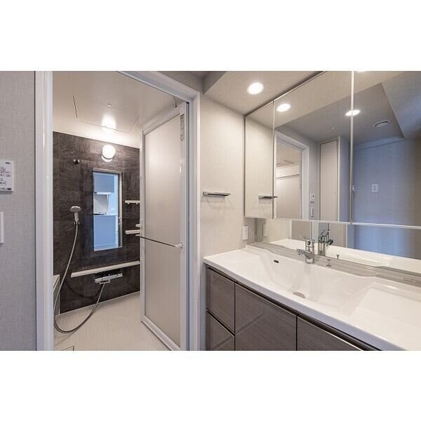 ラフィシア上前津(Rafficia Kamimaezu)の物件内観写真