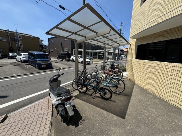 桂山大日町ハイツIIの物件内観写真