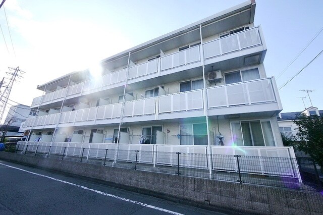 レオパレスグランデール北町の物件外観写真