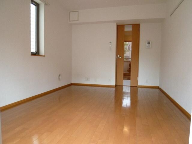 FLAT氷川町の物件内観写真