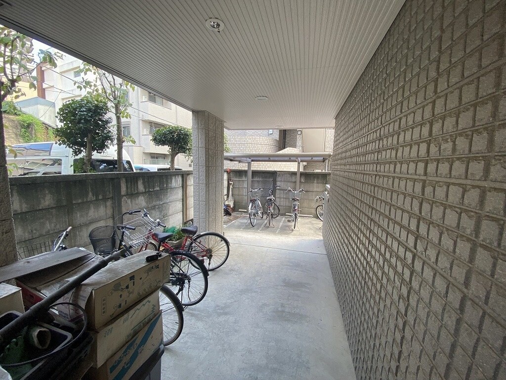 FLAT氷川町の物件内観写真