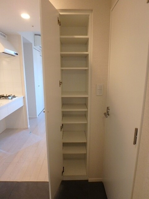 エスティメゾン板橋C6の物件内観写真